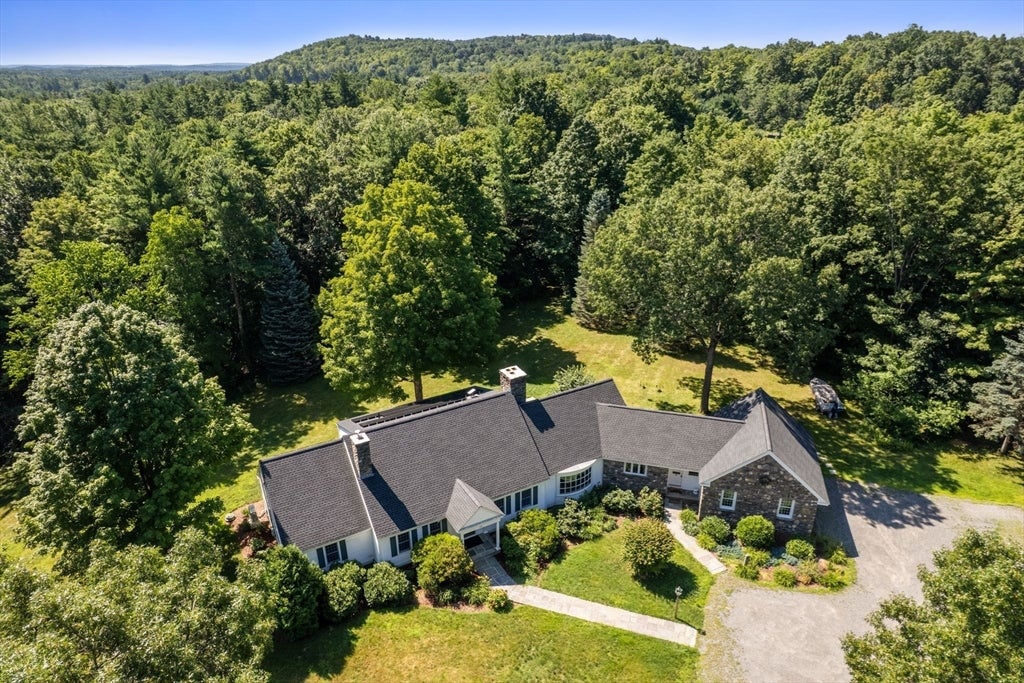 110 Northfield Rd, Lunenburg, MA, 110 Northfield Rd, Lunenburg, MA Photo #4