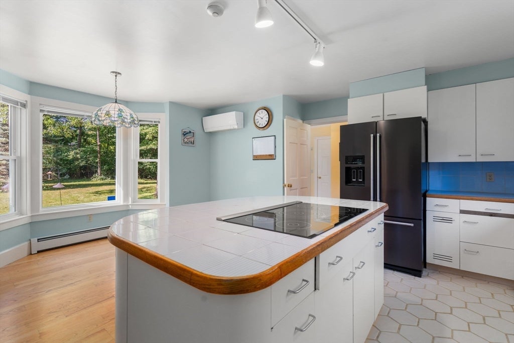 110 Northfield Rd, Lunenburg, MA, 110 Northfield Rd, Lunenburg, MA Photo #7