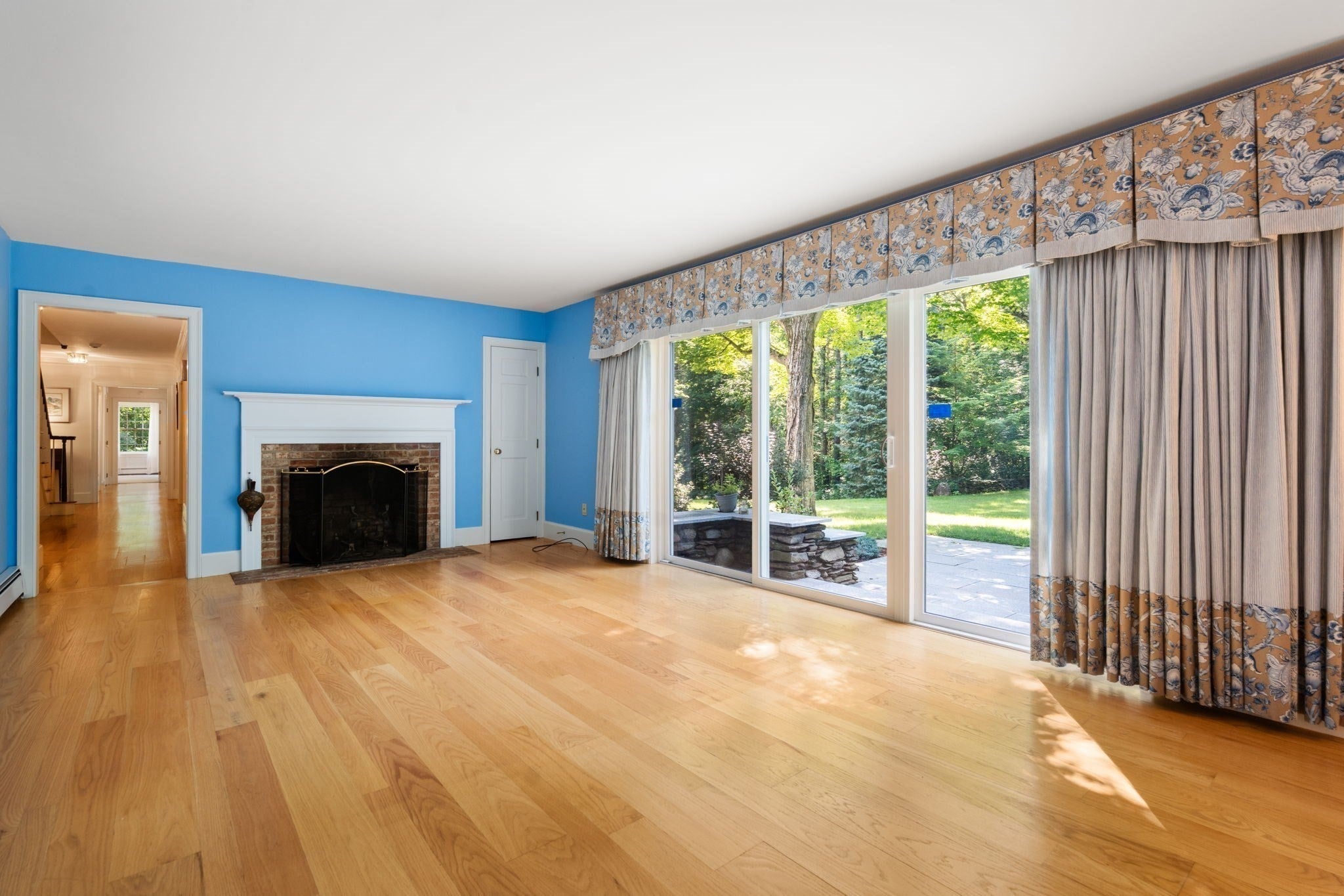 110 Northfield Rd, Lunenburg, MA Photo #10
