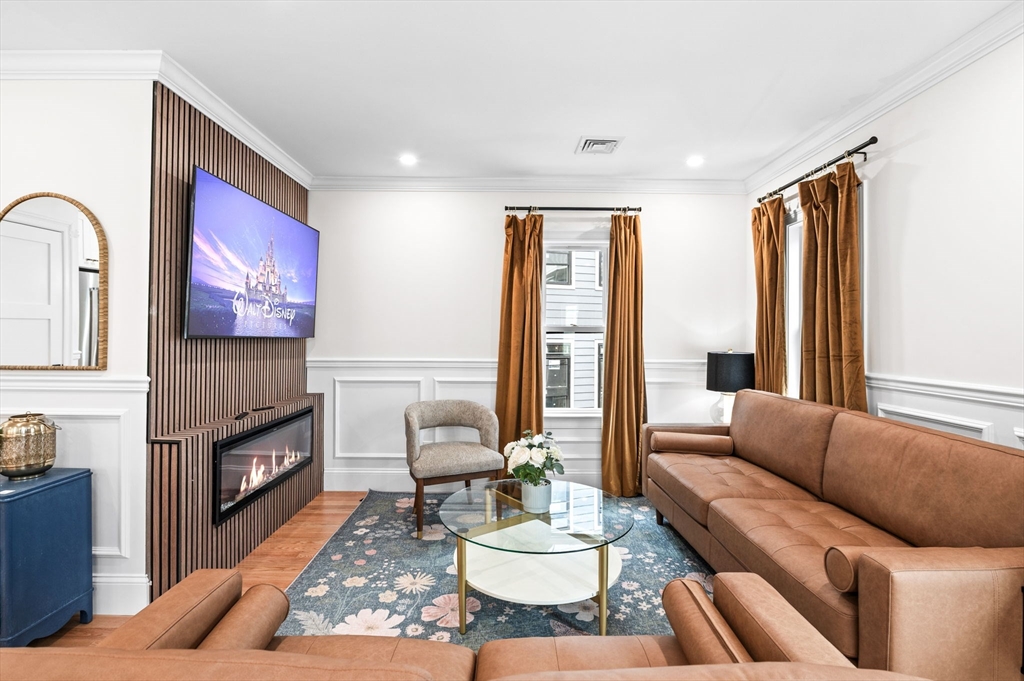 6 Weld Hill St 2