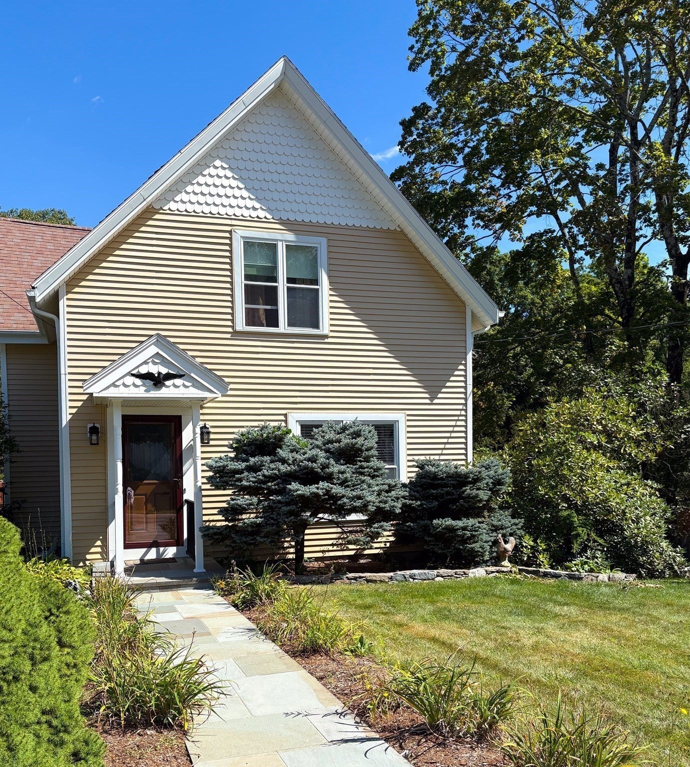 Photo of 56 S Worcester St, Norton, MA