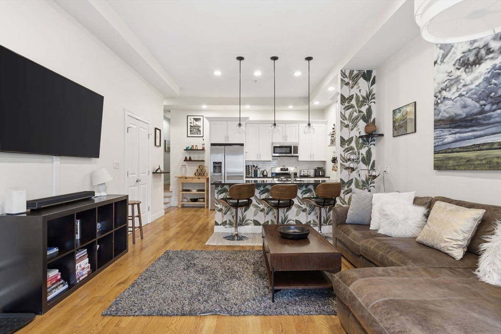 299 Sumner Street 1
