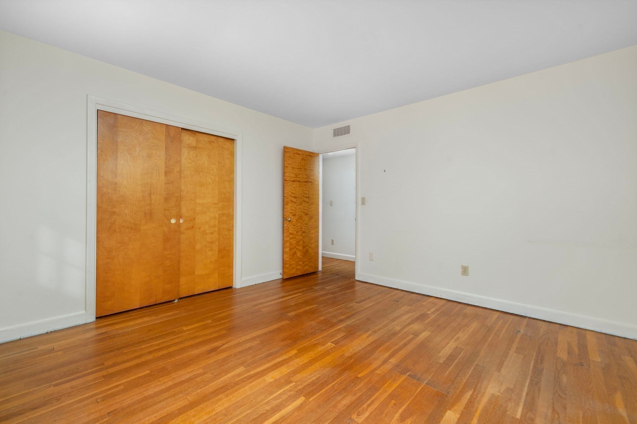 167 West Hawthorn Street, Dartmouth, MA, 167 West Hawthorn Street, Dartmouth, MA Photo #19