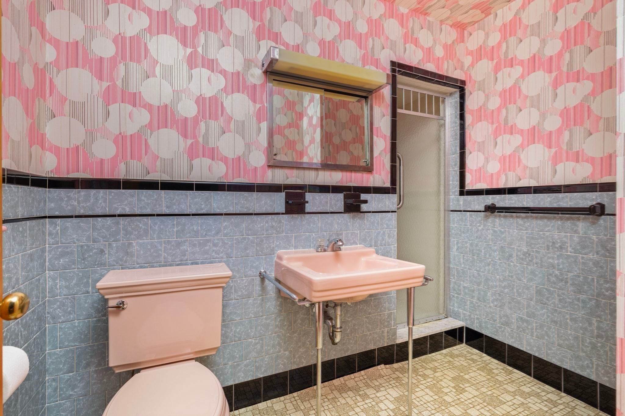 167 West Hawthorn Street, Dartmouth, MA, 167 West Hawthorn Street, Dartmouth, MA Photo #16