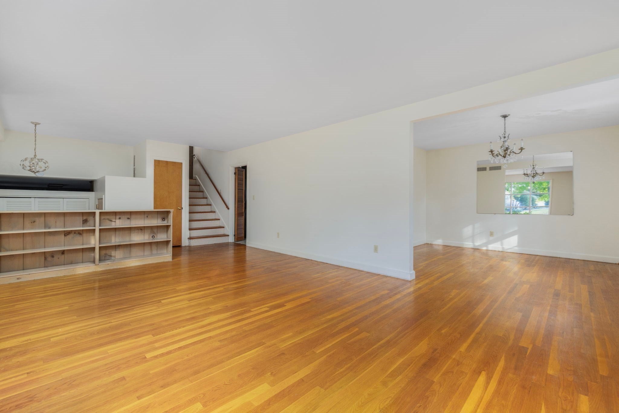 167 West Hawthorn Street, Dartmouth, MA, 167 West Hawthorn Street, Dartmouth, MA Photo #8