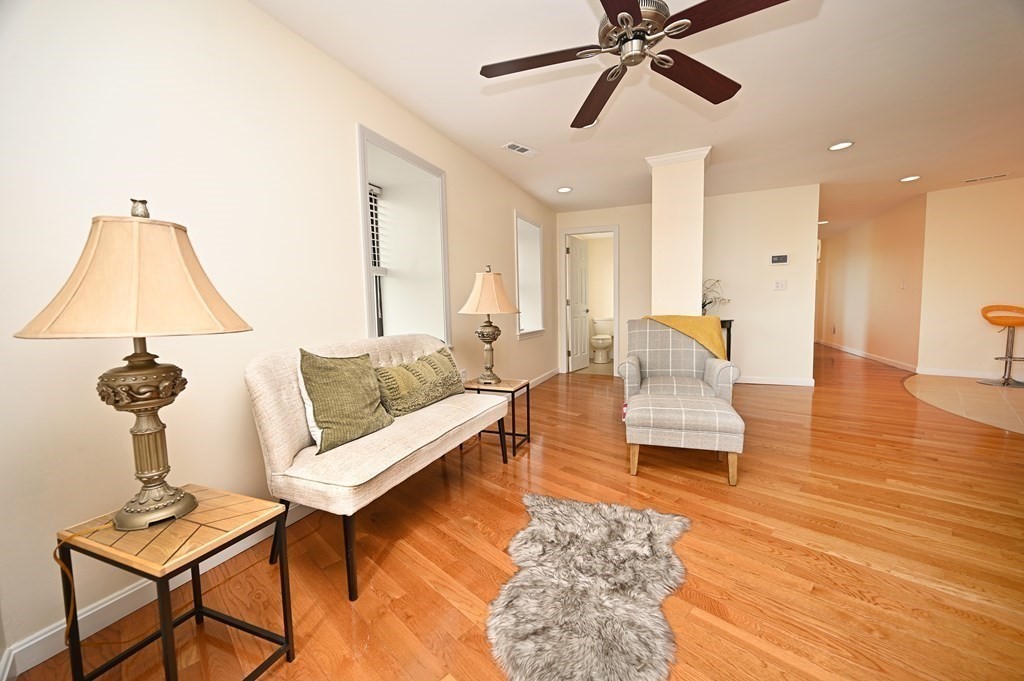 356 - 358 Main Street 42