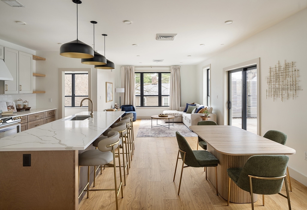 1025 Massachusetts Avenue 214