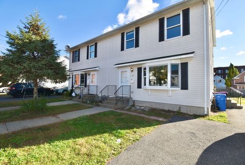 70-72 Center St Holyoke MA 01040