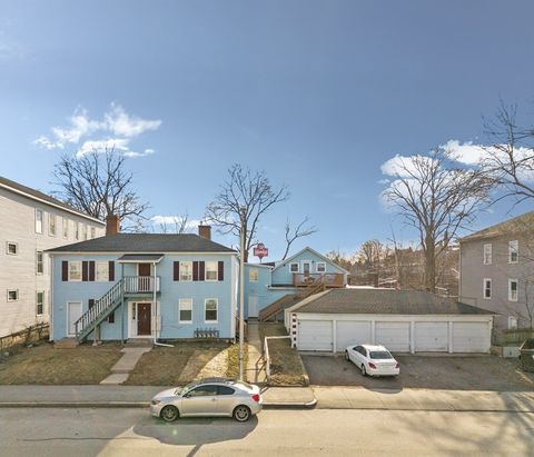 Photo of 3 Chelsea St, Worcester, MA 01610 (MLS # 73516009)