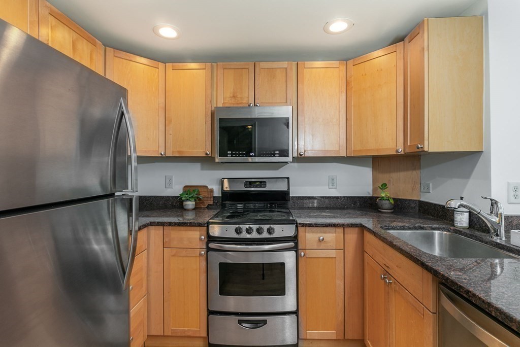 95 2nd Street 3