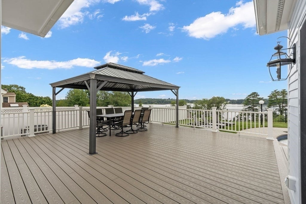 14 Lakeview Ave, Danvers, MA, 14 Lakeview Ave, Danvers, MA Photo #36