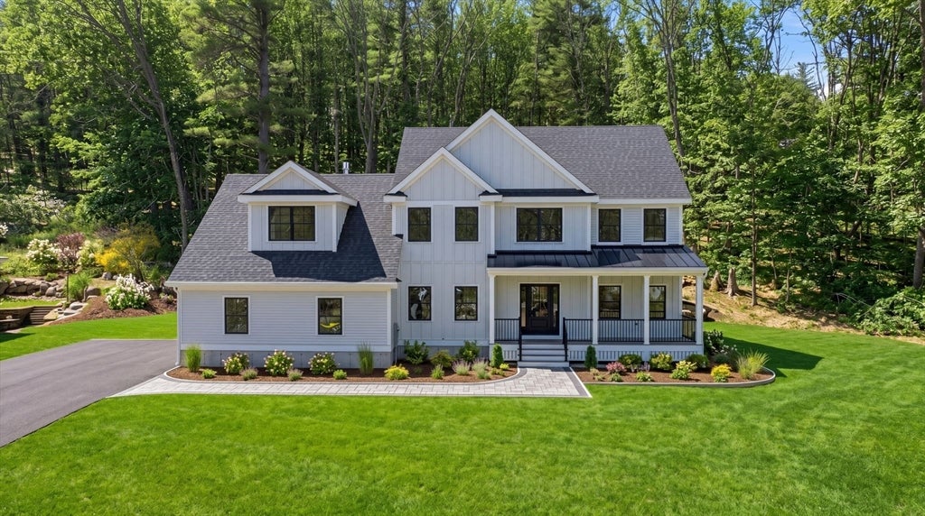 Photo of 106 Spofford Road, Boxford, MA