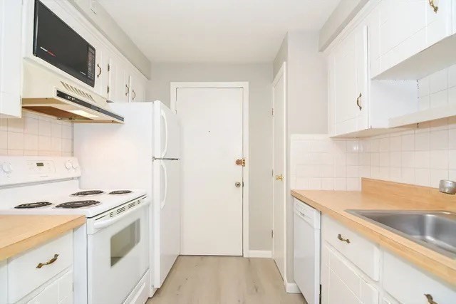 Brockton, Massachusetts 02301, United States, 1 Bedroom Bedrooms, ,1 BathroomBathrooms,Residential,Active,141534