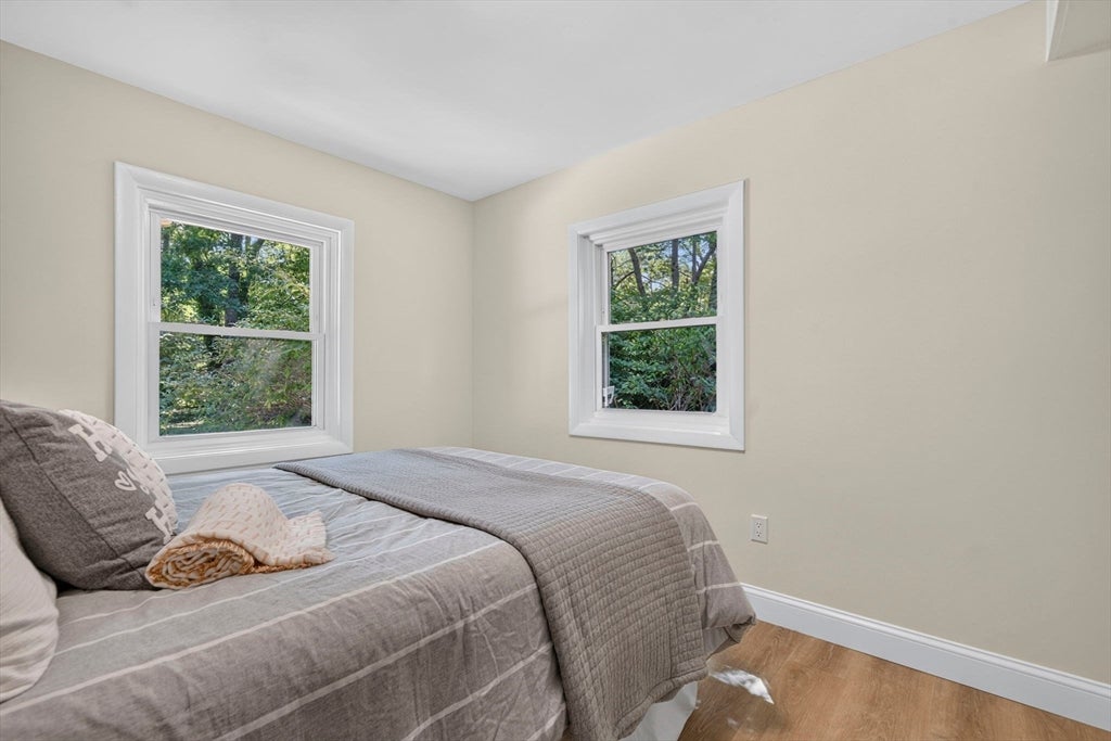 46 Lake Shore Dr, Falmouth, MA, 46 Lake Shore Dr, Falmouth, MA Photo #12