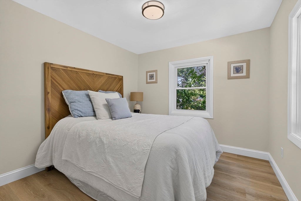46 Lake Shore Dr, Falmouth, MA, 46 Lake Shore Dr, Falmouth, MA Photo #14