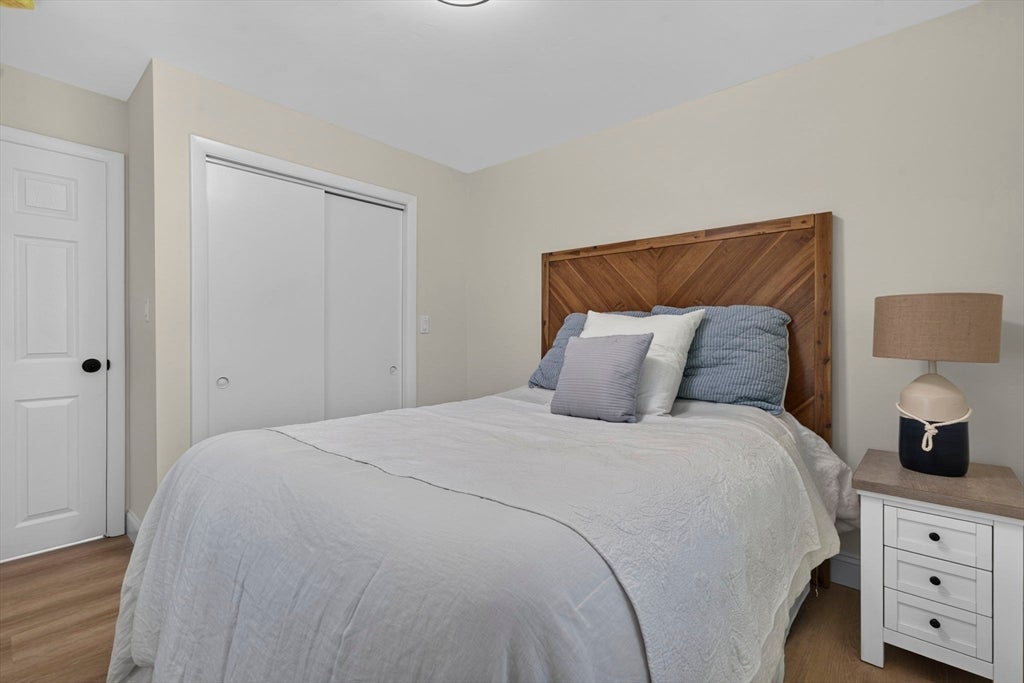 46 Lake Shore Dr, Falmouth, MA, 46 Lake Shore Dr, Falmouth, MA Photo #15