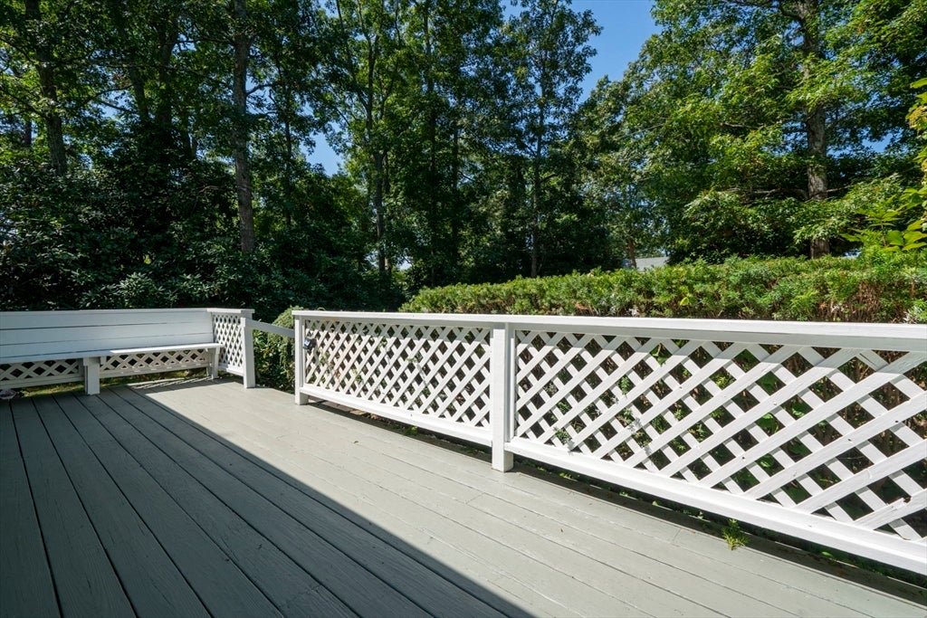 46 Lake Shore Dr, Falmouth, MA, 46 Lake Shore Dr, Falmouth, MA Photo #21