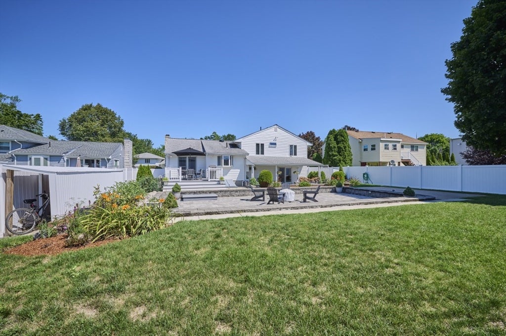315 Channing Rd