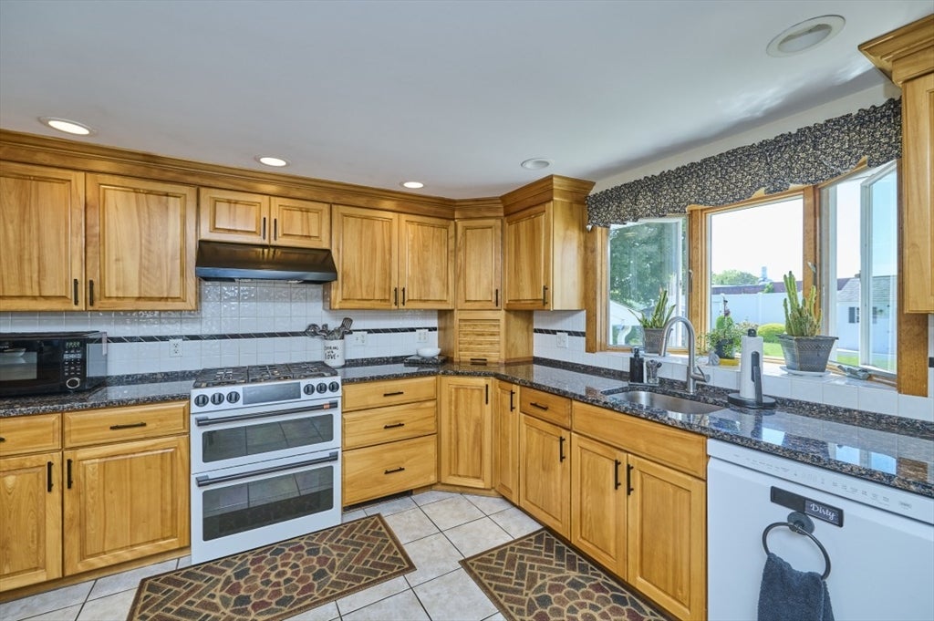 315 Channing Rd, Belmont, MA, 315 Channing Rd, Belmont, MA Photo #16