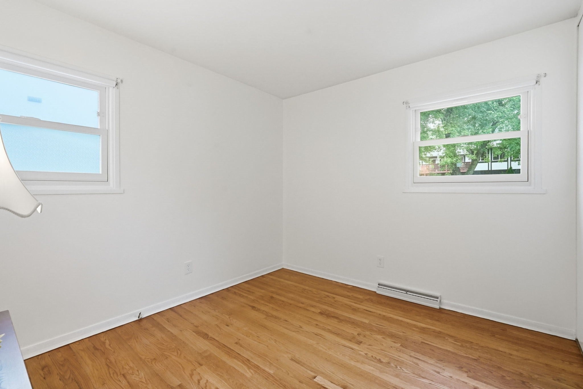 161 Wolcott Ave, West Springfield, MA Photo #23