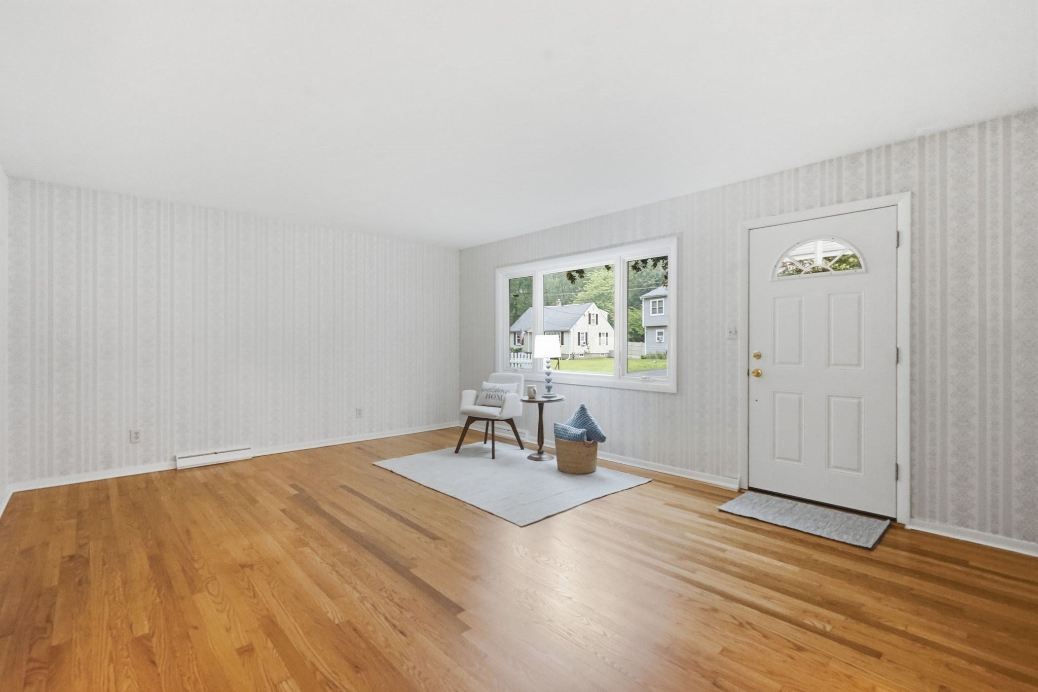 161 Wolcott Ave, West Springfield, MA Photo #8