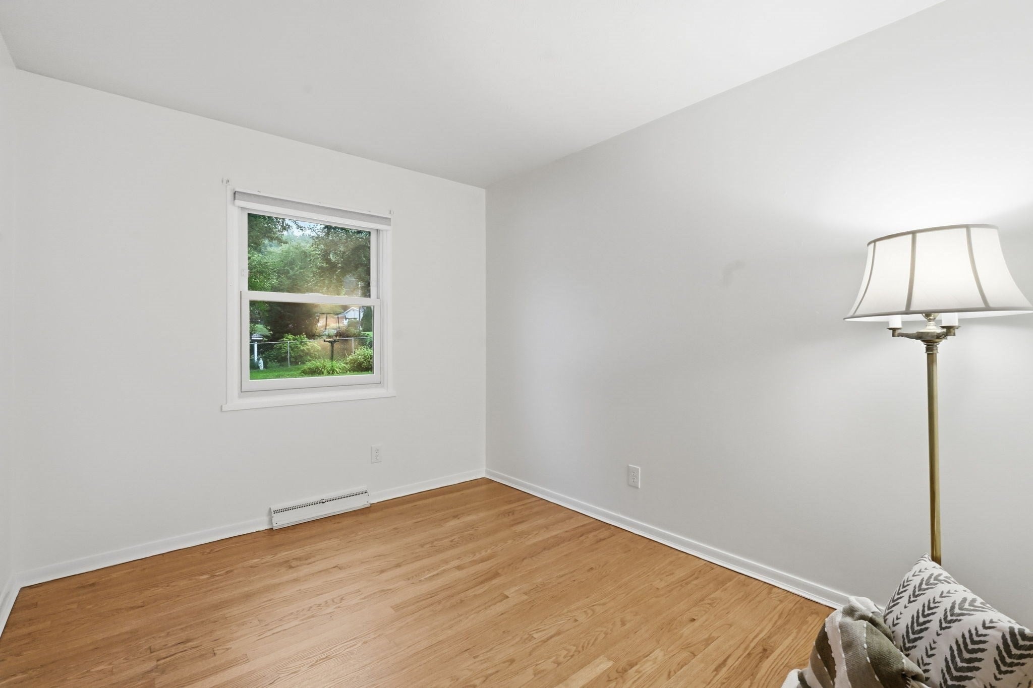 161 Wolcott Ave, West Springfield, MA Photo #20