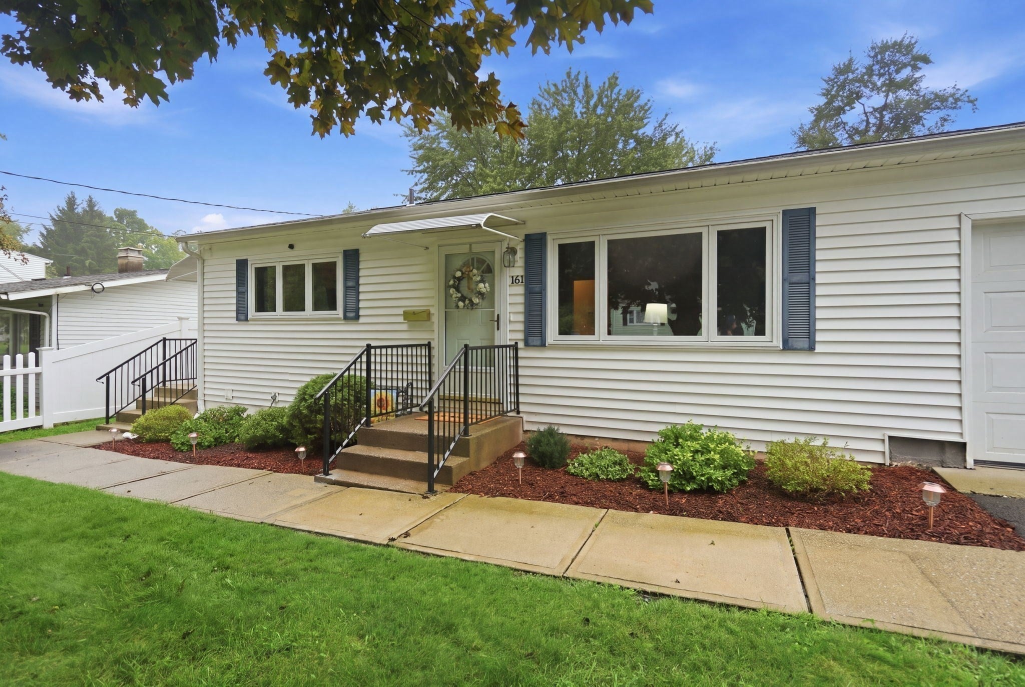 161 Wolcott Ave, West Springfield, MA Photo #39