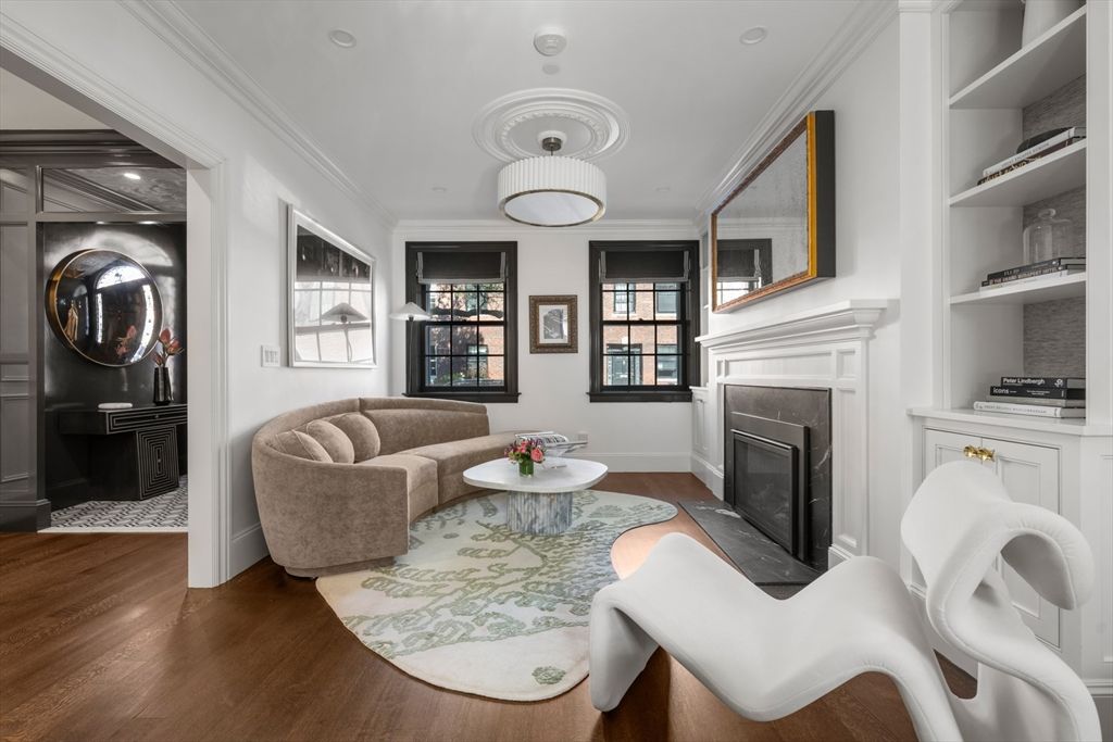 Photo of 19 Charles River Square, Boston, MA 02114 (MLS # 73444953)