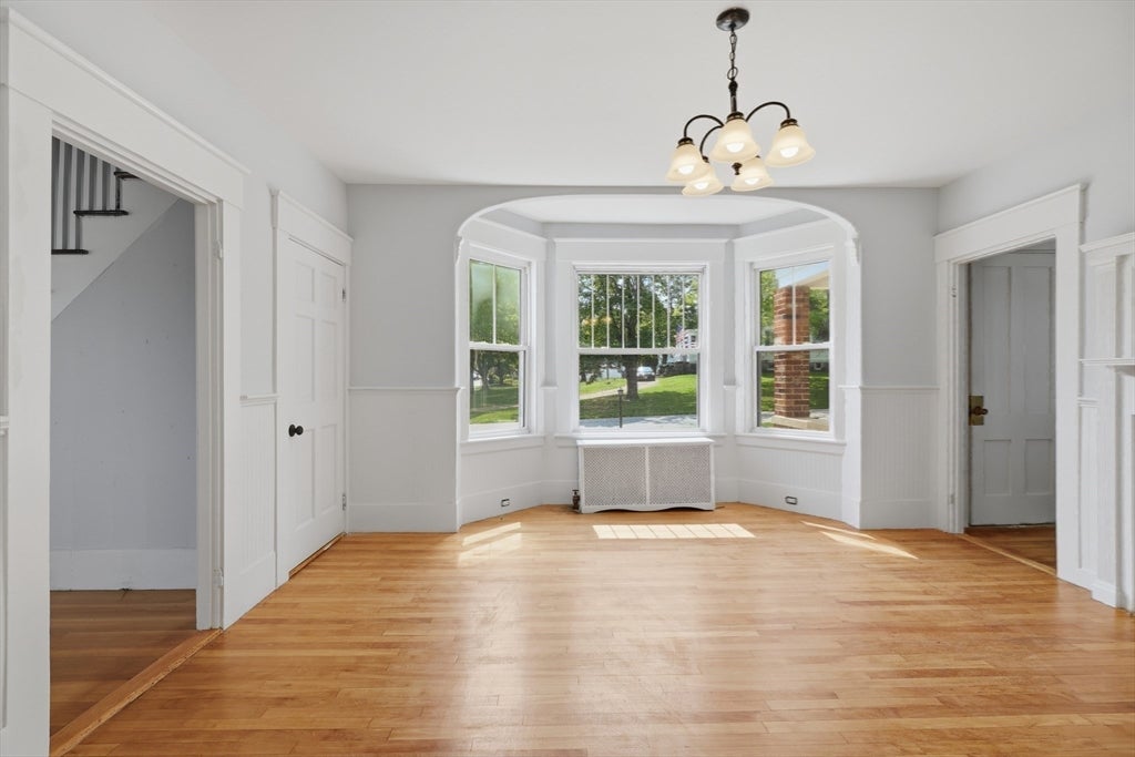 142 Pleasant St, Winchendon, MA Photo #11