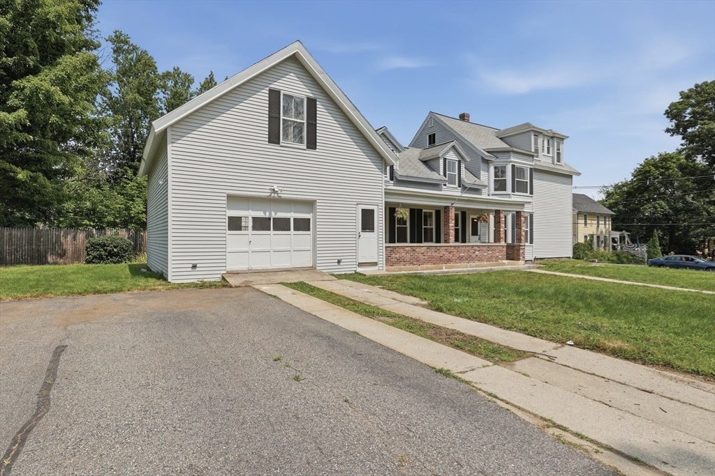 142 Pleasant St, Winchendon, MA Photo #2