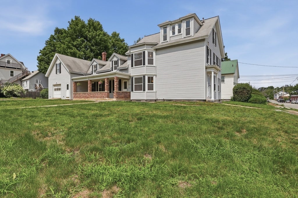 142 Pleasant St, Winchendon, MA Photo #3