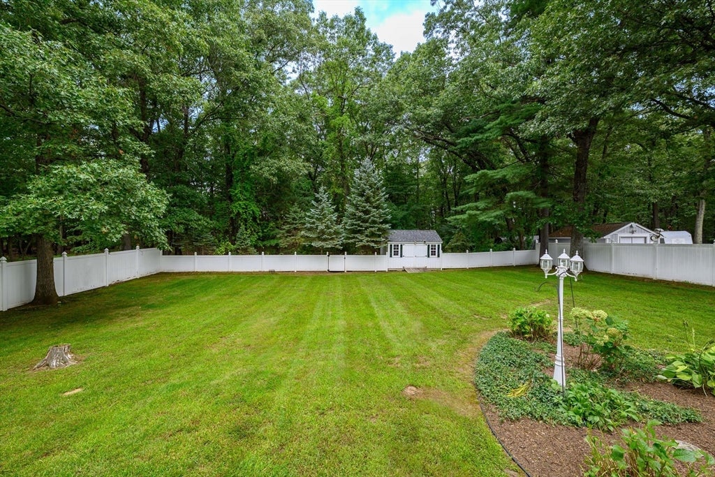 317 Paper Mill Rd, Westfield, MA, 317 Paper Mill Rd, Westfield, MA Photo #3