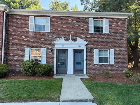 Photo of 1907 Windsor Dr #1907, Framingham, MA 01701 (MLS # 73460411)