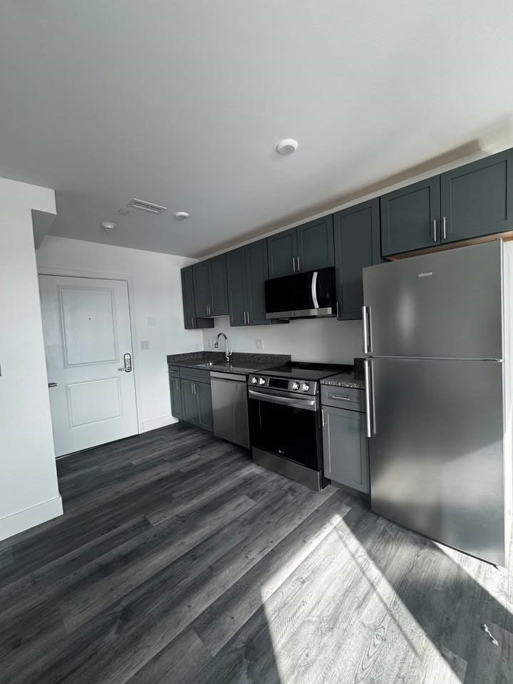 585 Essex St #318, Lynn, MA, 585 Essex St #318, Lynn, MA Photo #2