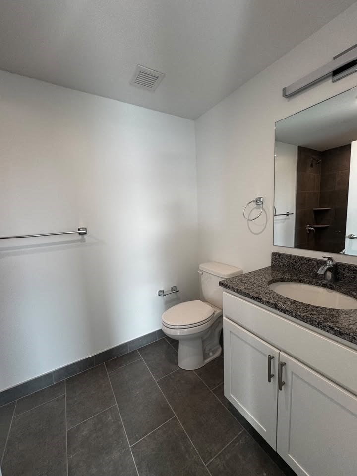 585 Essex St #318, Lynn, MA, 585 Essex St #318, Lynn, MA Photo #11