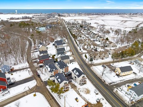 2 Old County Rd 10 Salisbury MA 01952