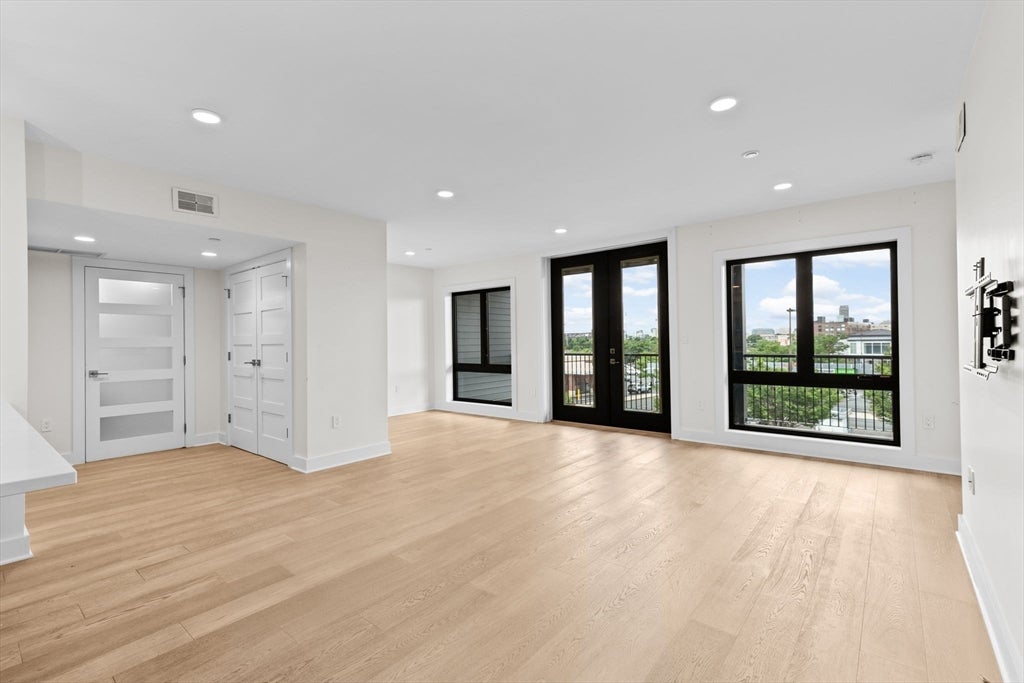 85 Willow Ct #302, Boston, MA, 85 Willow Ct #302, Boston, MA Photo #11