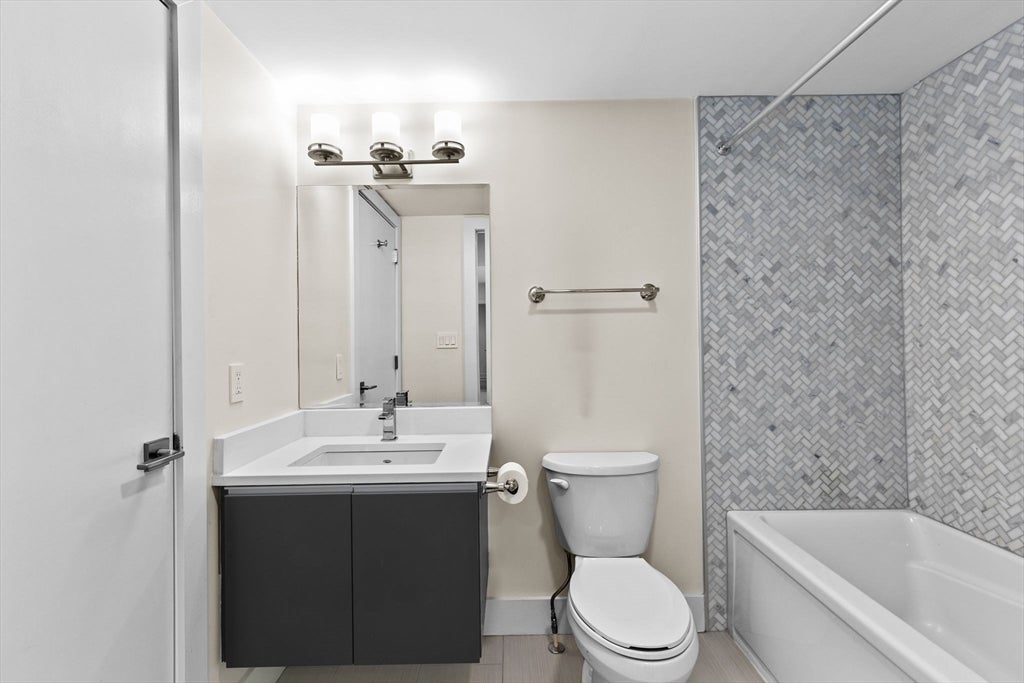 85 Willow Ct #302, Boston, MA, 85 Willow Ct #302, Boston, MA Photo #20