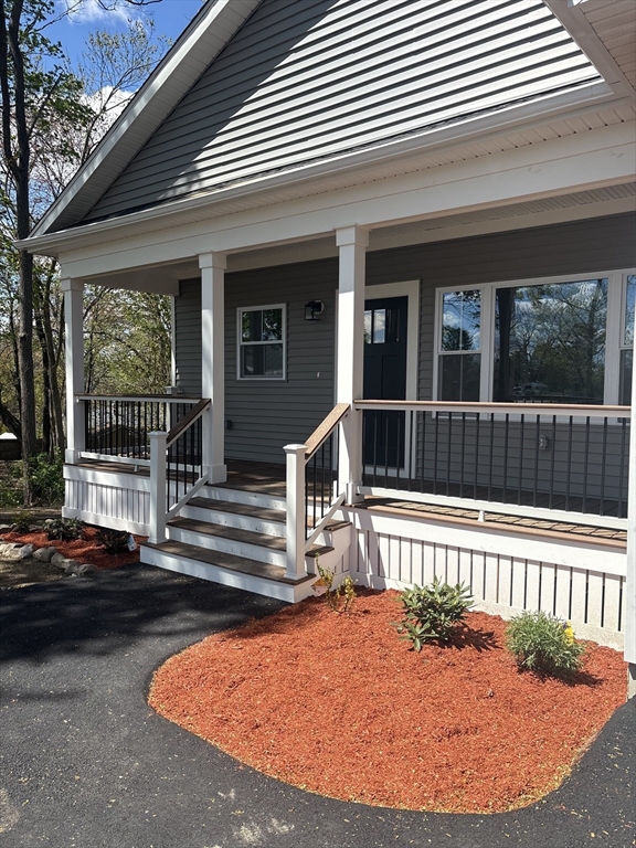 60 Osgood AVE #B, Dracut, MA Photo #2