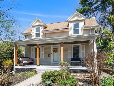 Photo of 12 Broadway, Stoneham, MA 02180 (MLS # 73510035)