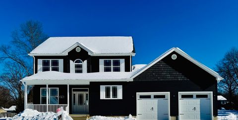 Photo of 81 Crystal Brook Drive, Springfield, MA 01118 (MLS # 73473319)