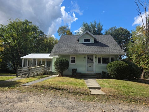 Photo of 25 Barrett Ave, Worcester, MA 01605 (MLS # 73586829)