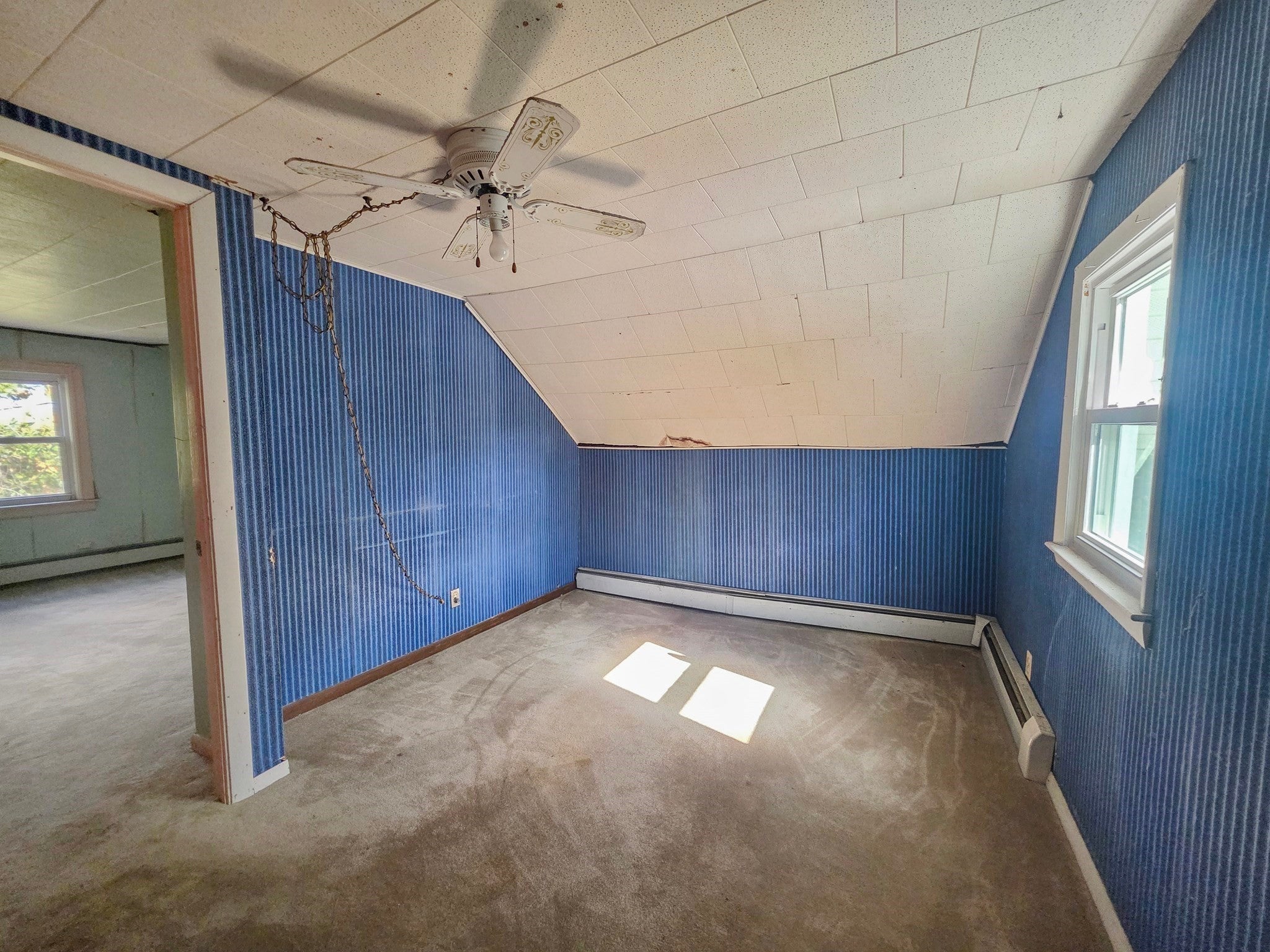 25 Barrett Ave, Worcester, MA Photo #11