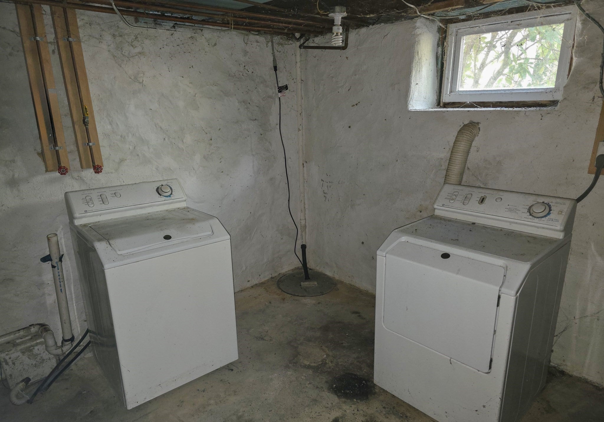 25 Barrett Ave, Worcester, MA Photo #18
