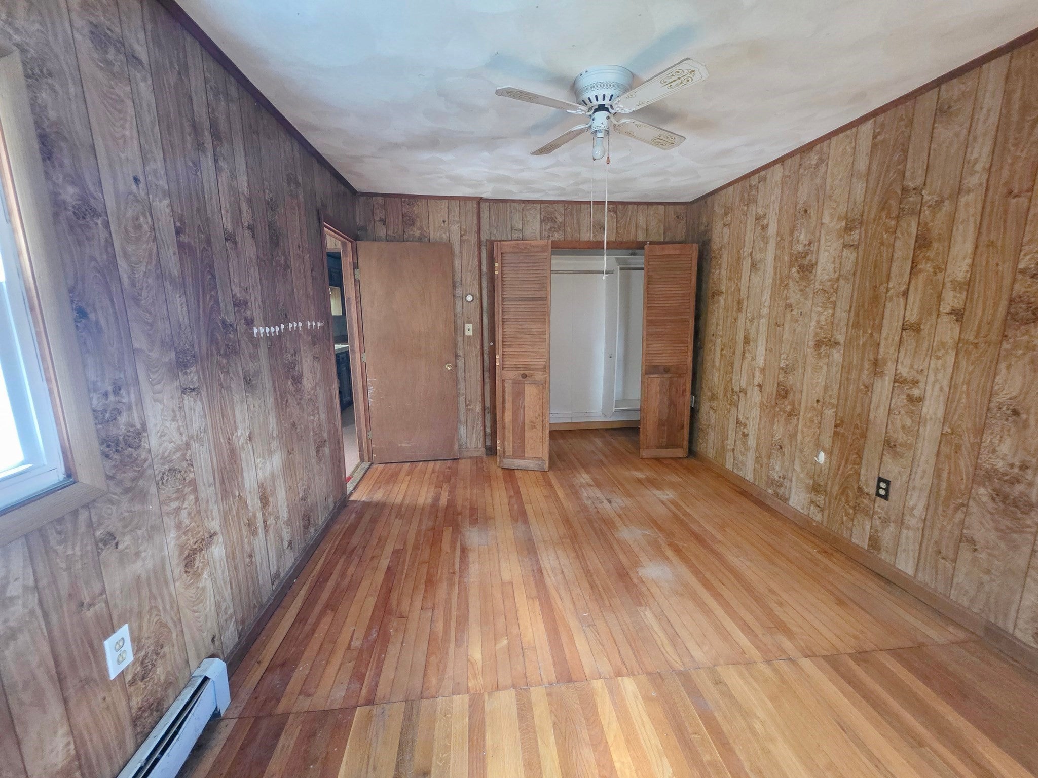 25 Barrett Ave, Worcester, MA Photo #7