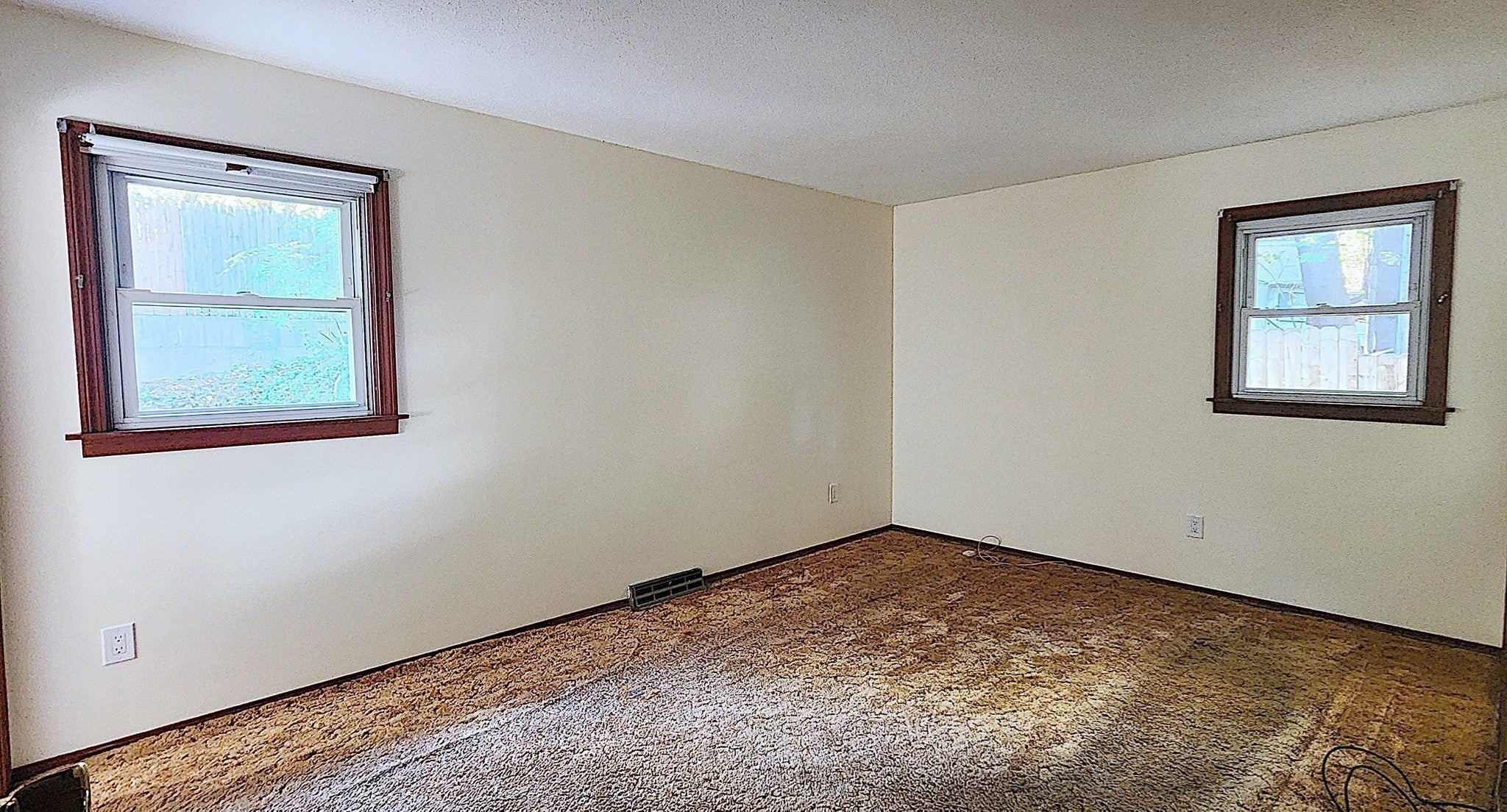 15 Lakemont Street, Southwick, MA Photo #12