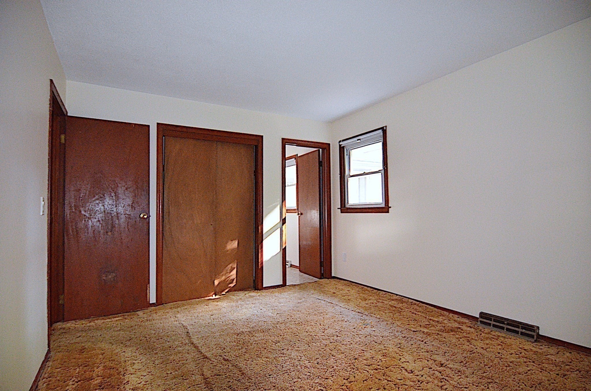 15 Lakemont Street, Southwick, MA Photo #13
