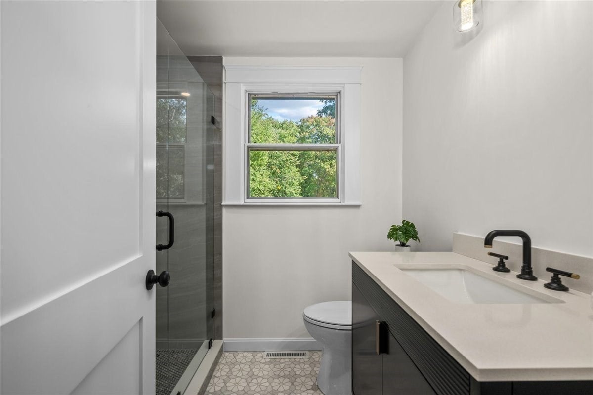 38 Mirimichi St, Plainville, MA Photo #20