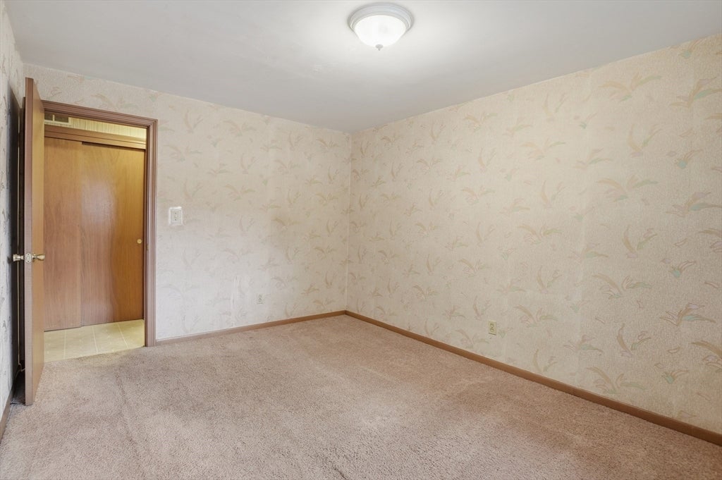 52 Thornton Road, Worcester, MA, 52 Thornton Road, Worcester, MA Photo #20