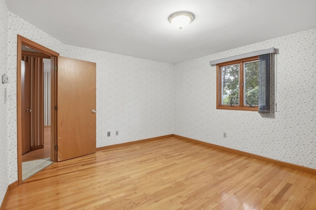 52 Thornton Road, Worcester, MA, 52 Thornton Road, Worcester, MA Photo #14